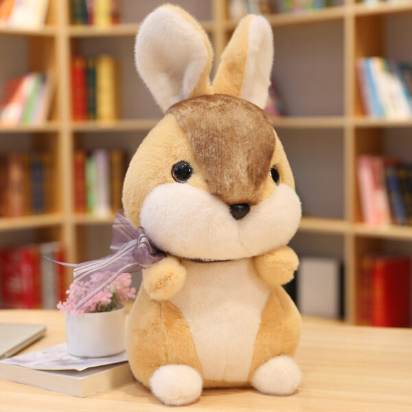 Mignon écureuil en peluche géante