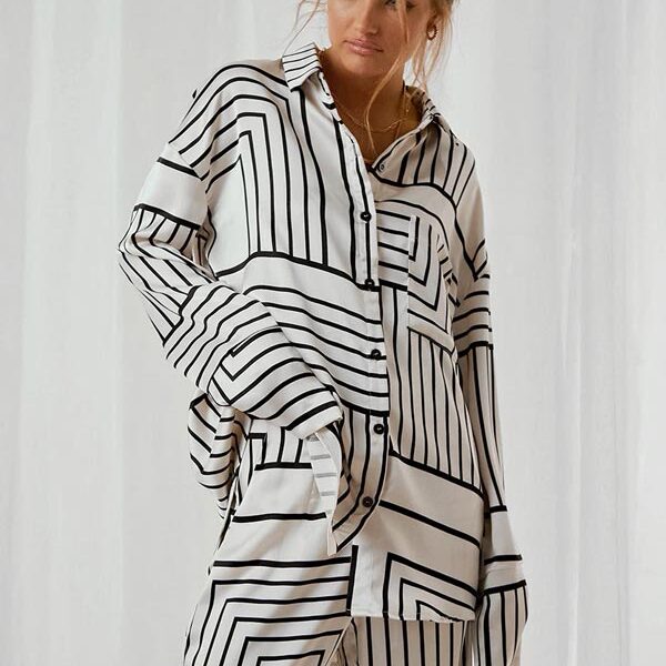 Ensemble Pyjama En Satin Pour Femme Blanc et Noir "Sillage de Nuit"