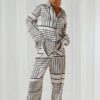 Ensemble Pyjama En Satin Pour Femme Blanc et Noir "Sillage de Nuit"