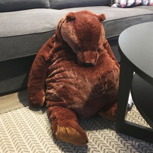 Peluche géante grizzly à la douce fourrure
