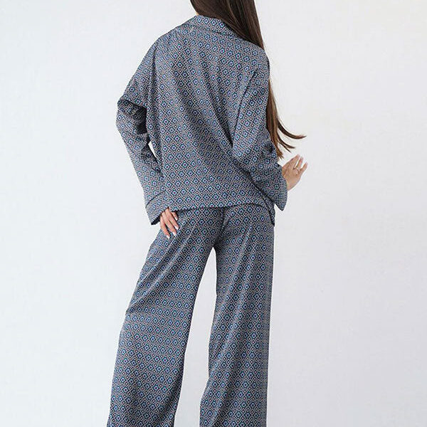 Pyjama Chic Pour Femme "Charme de Minuit"
