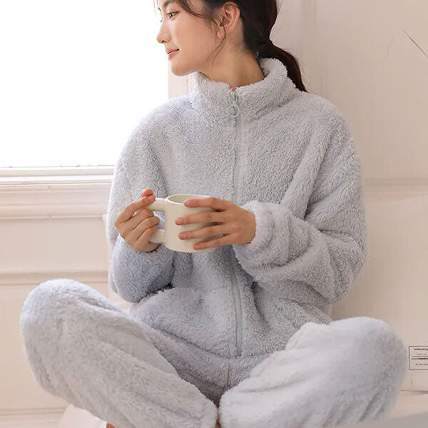 Pyjama d'Hiver Bleu Ciel Pour Femme Polaire "Rêve Polaire"
