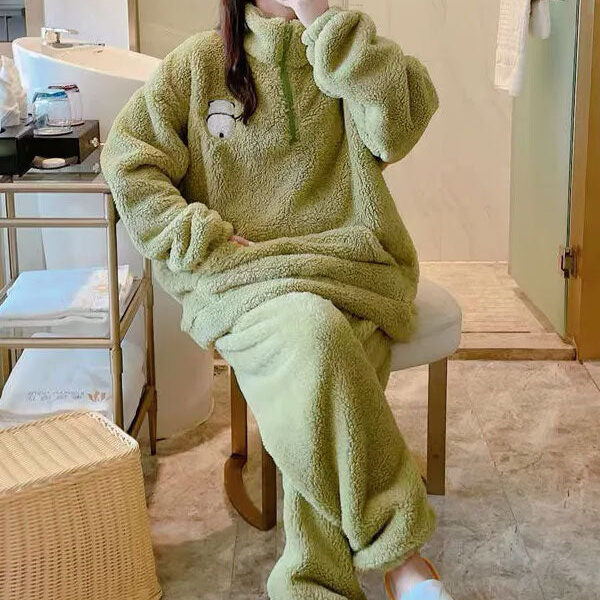 Pyjama Chaud Pour Femme "Douceur Enneigée"
