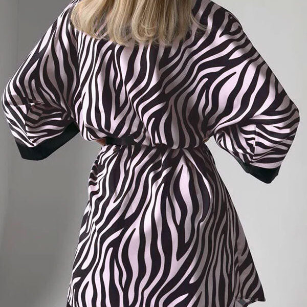 Robe de Chambre pour Femme en Satin "Zèbre"